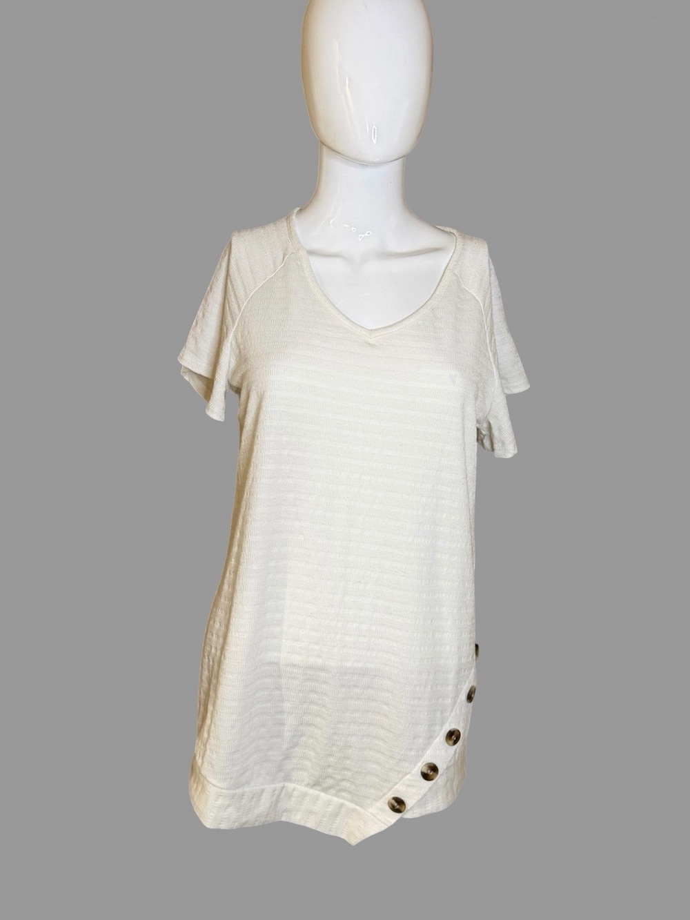 New York Laundry Cream V-Neck Short Sleeve Tunic with Button Accents